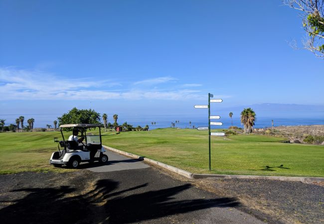 Apartment in Adeje - OH LA LIFE! MAGNOLIA SUSANA Apartment in Adeje - OH LA LIFE! MAGNOLIA SUSANA