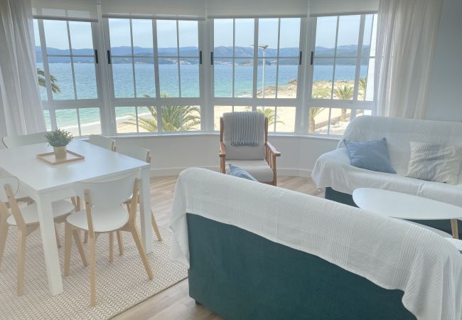 Apartment in Portosin - OH LA LIFE! EL  MAR AND BEACHFRONT Apartment in Portosin - OH LA LIFE! EL  MAR AND BEACHFRONT