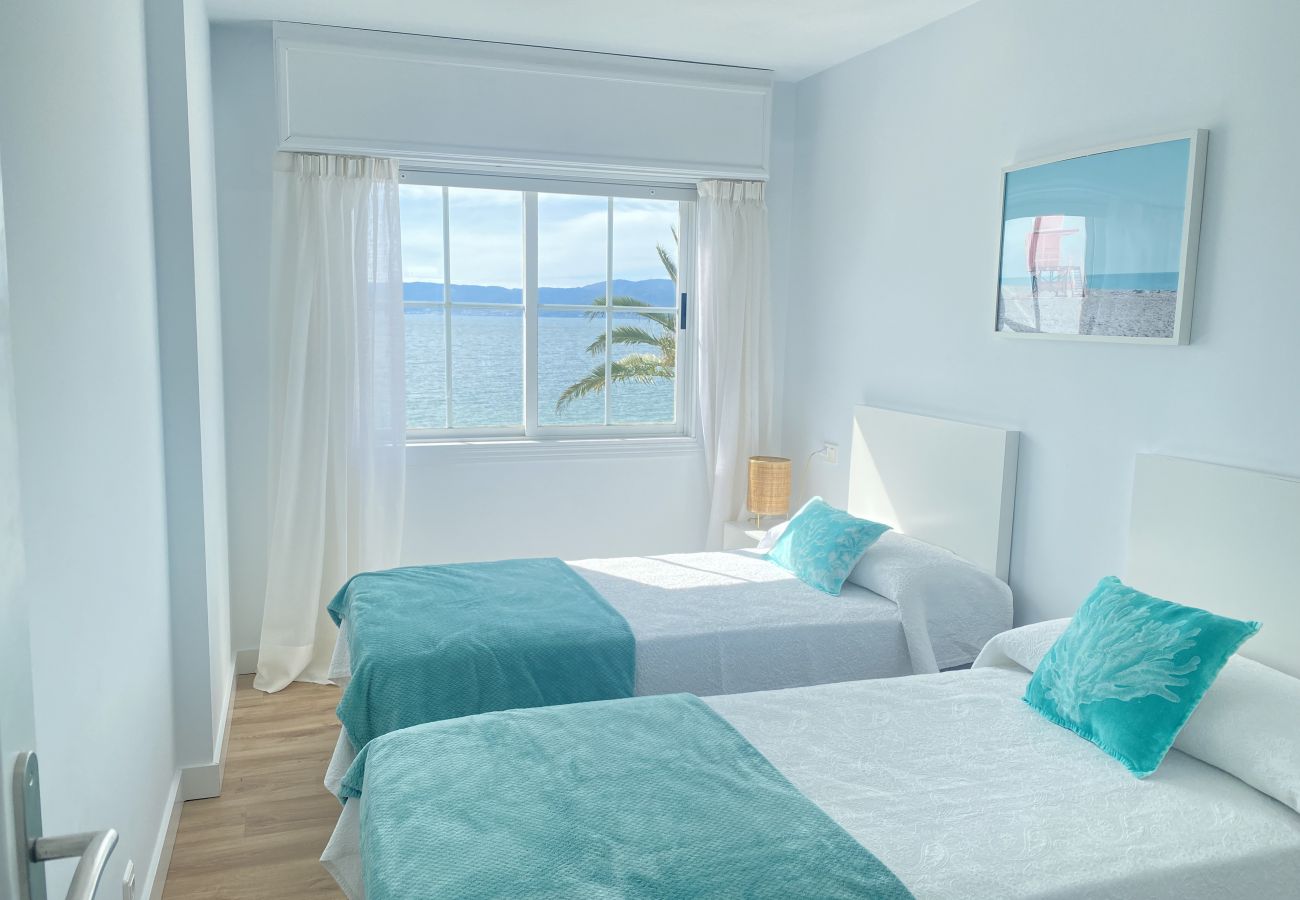 Apartment in Portosin - OH LA LIFE! EL  MAR AND BEACHFRONT Apartment in Portosin - OH LA LIFE! EL  MAR AND BEACHFRONT